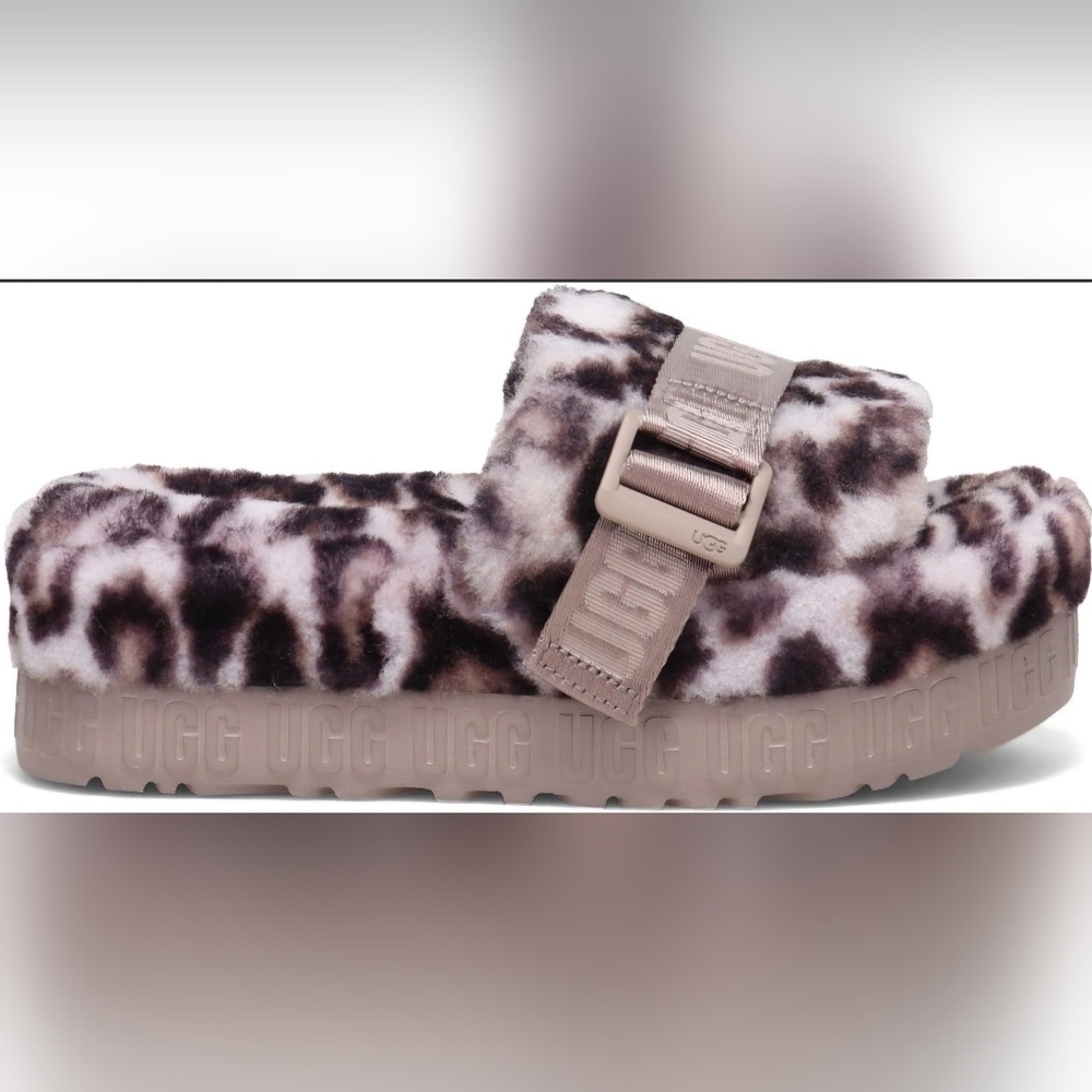 Brand-new never worn Ugg Fluffita Panther print women's size 9!